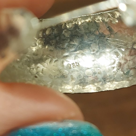 Handmade Mexican 925 Silver Hammered 3/4 Hoop Earrings - Clamshell - Picture 6 of 8